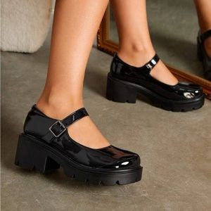 Shein: Buckle Decor Platform Shoes